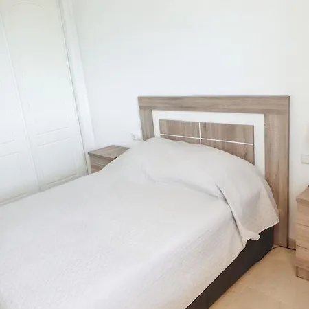 Lejlighed Spacious With Sea View In 140 M² Estepona